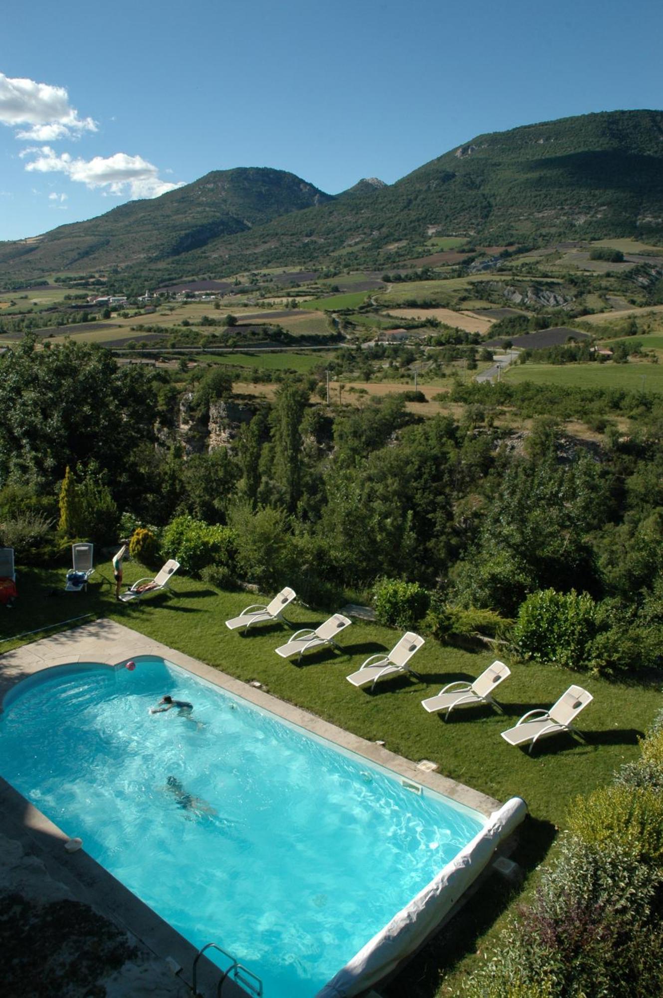 La Claveliere Hotel Saint-Auban-sur-lʼOuvèze